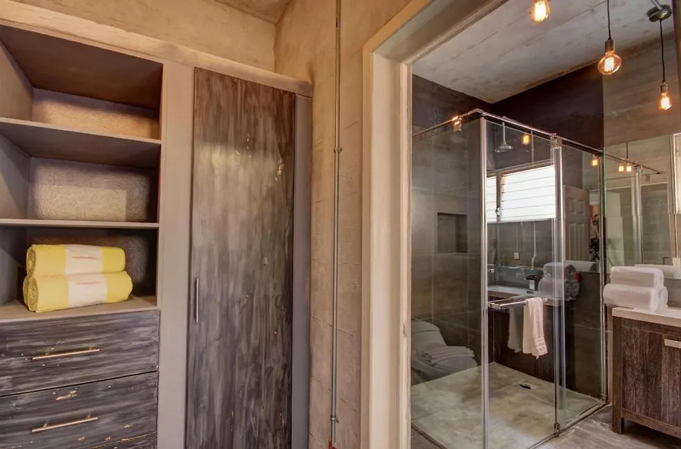 Angelina Apartment Near Mamitas Beach Playa del Carmen