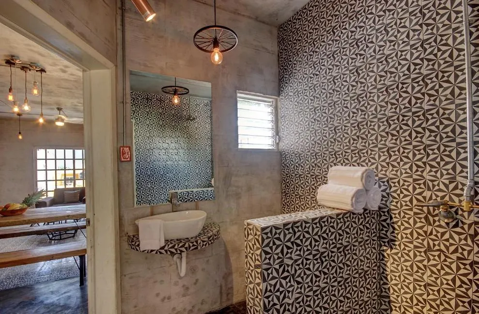 Angelina Apartment Near Mamitas Beach Playa del Carmen